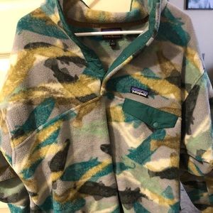 Men’s Large Vintage Patagonia Fish synchilla Fleece Pullover